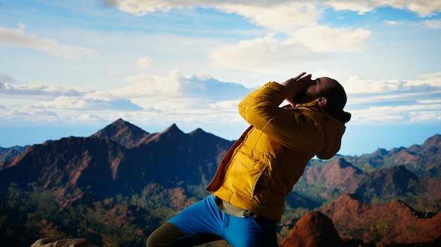Przygotowanie psychiczne do górskich wypraw: jak pokonać własne ograniczenia i cieszyć się przygodą